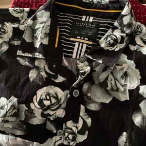 Men’s short sleeve shirt